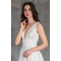 Шикарное атласное свадебное платье - модель 2